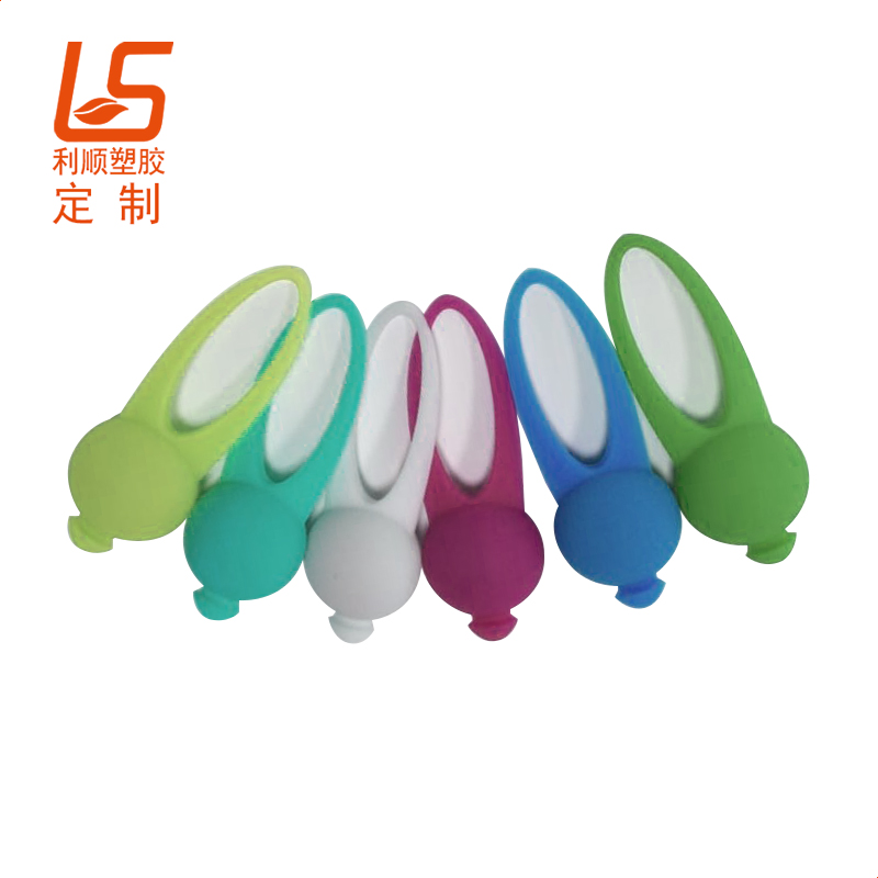 ���zLED����ҹ�g��ʾ����LED�l(f��)����� (1)